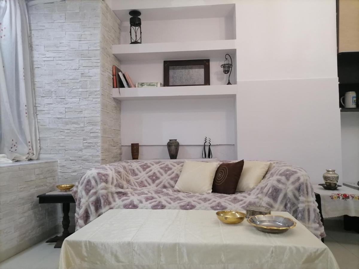 Pergamos Apartment Mytilíni Dış mekan fotoğraf